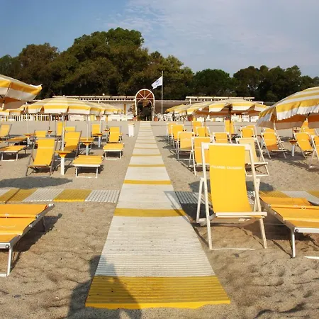 Hotell Villaggio Calaghena Montepaone