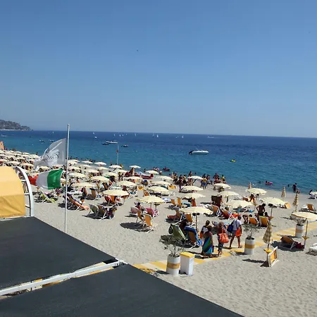 Villaggio Calaghena 4*