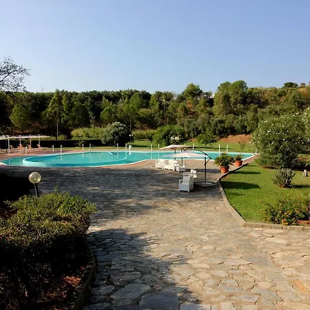 Отель Villaggio Calaghena Монтепаоне