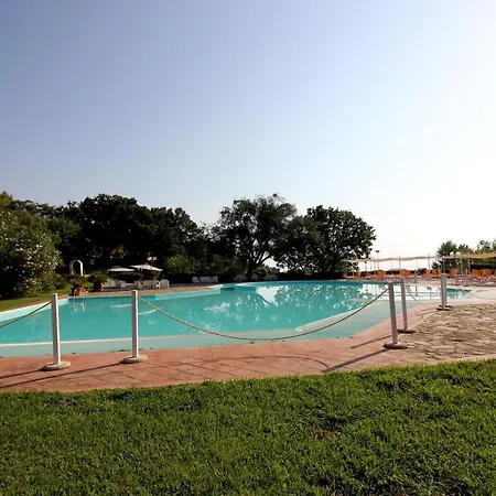 Villaggio Calaghena Отель