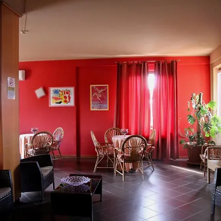 Villaggio Calaghena Монтепаоне