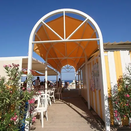 Отель Villaggio Calaghena 4*