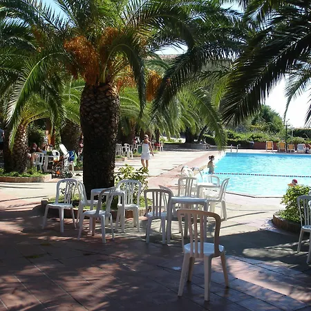 Villaggio Calaghena Отель Монтепаоне