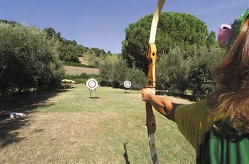 Villaggio Calaghena 酒店 4*